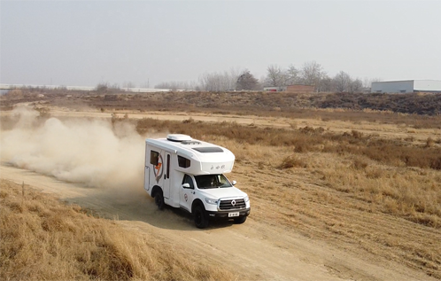 自由炮自動(dòng)檔、四驅(qū)房車(chē)，值得選擇